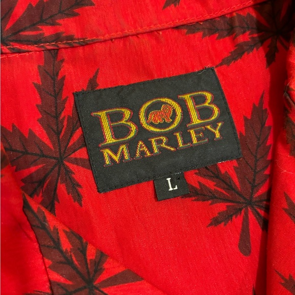 Vintage Y2K Bob Marley Button Up Graphic Shirt - Picture 4 of 4